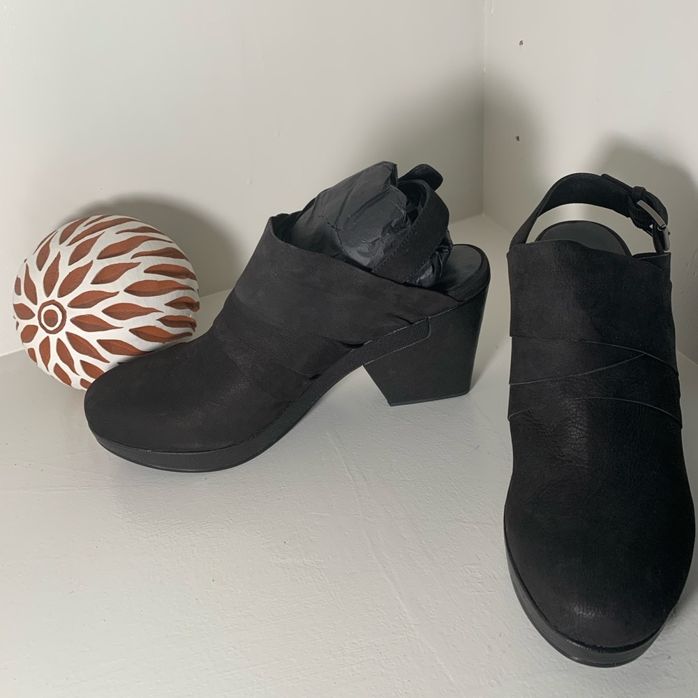 Nwt Eileen Fisher Gather Platform heels